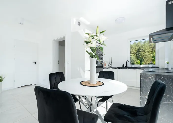 Luksusowy Pod Lasem Szczecin-pilchowo Ev Stacja Ladowania アパート Pilchowo